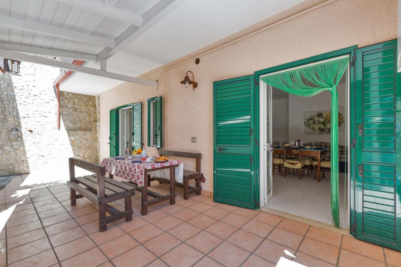 Il Bacio Del Sole By Barbarhouse Apartment Vieste Ngoại thất bức ảnh