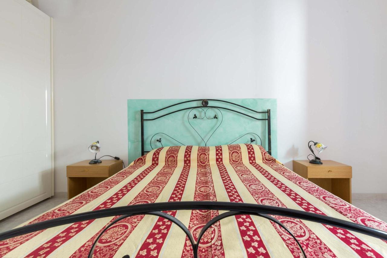 Il Bacio Del Sole By Barbarhouse Apartment Vieste Ngoại thất bức ảnh